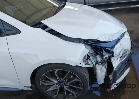 2020 Toyota Corolla Se z USA, uszkodzony, nr VIN 5YFP4RCEXLP013685